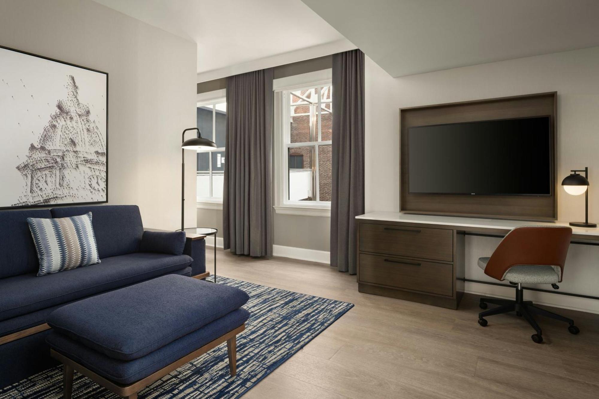 Le Meridien 4*