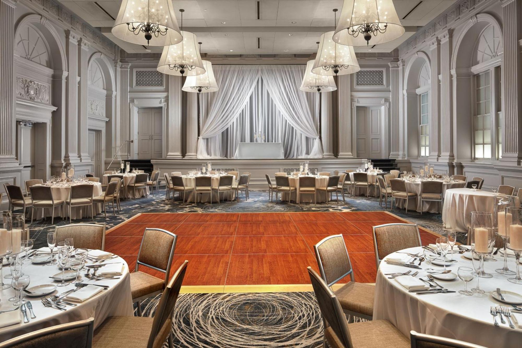 Le Meridien Hotel
