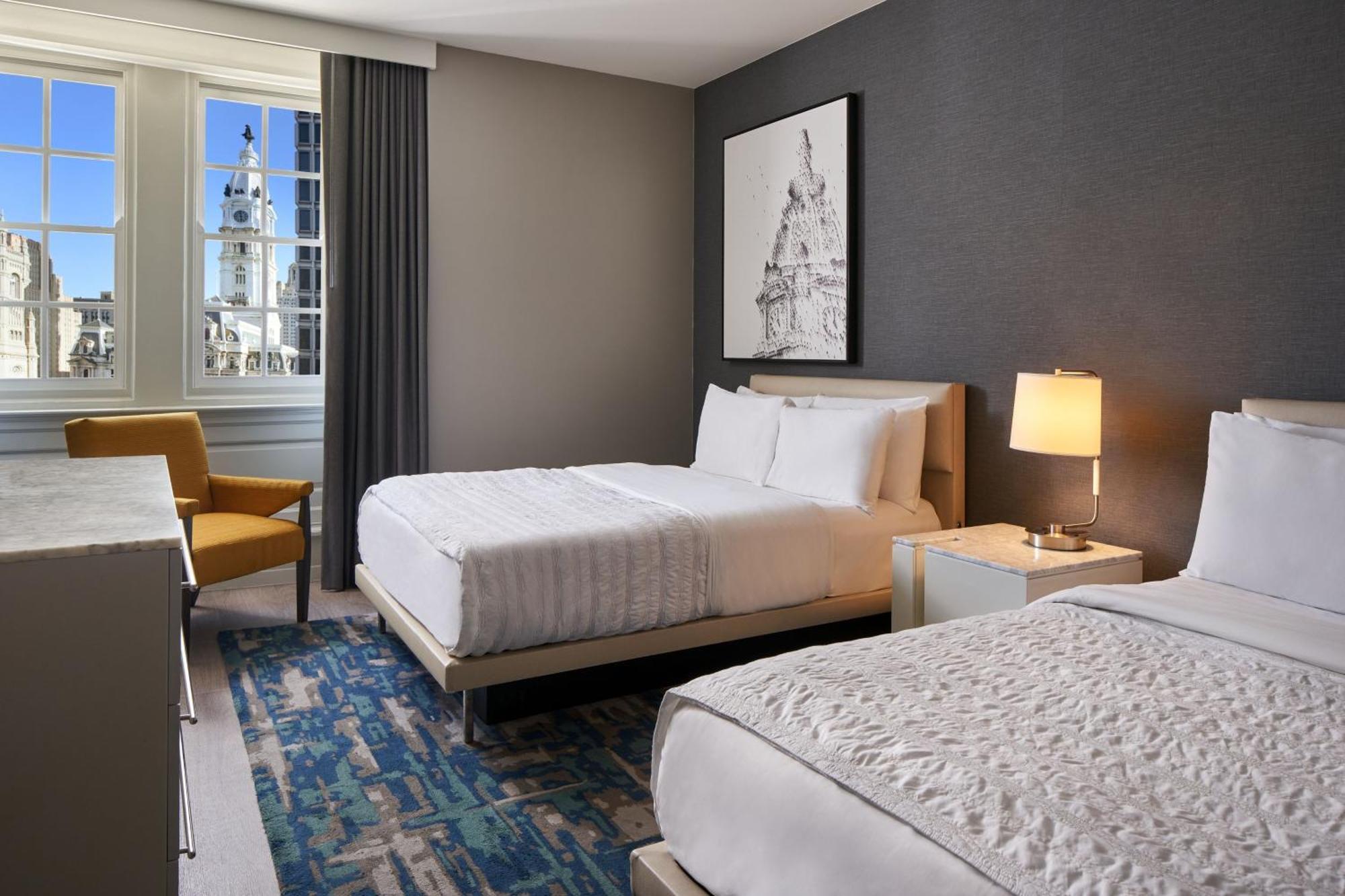 Le Meridien Hotel 4*