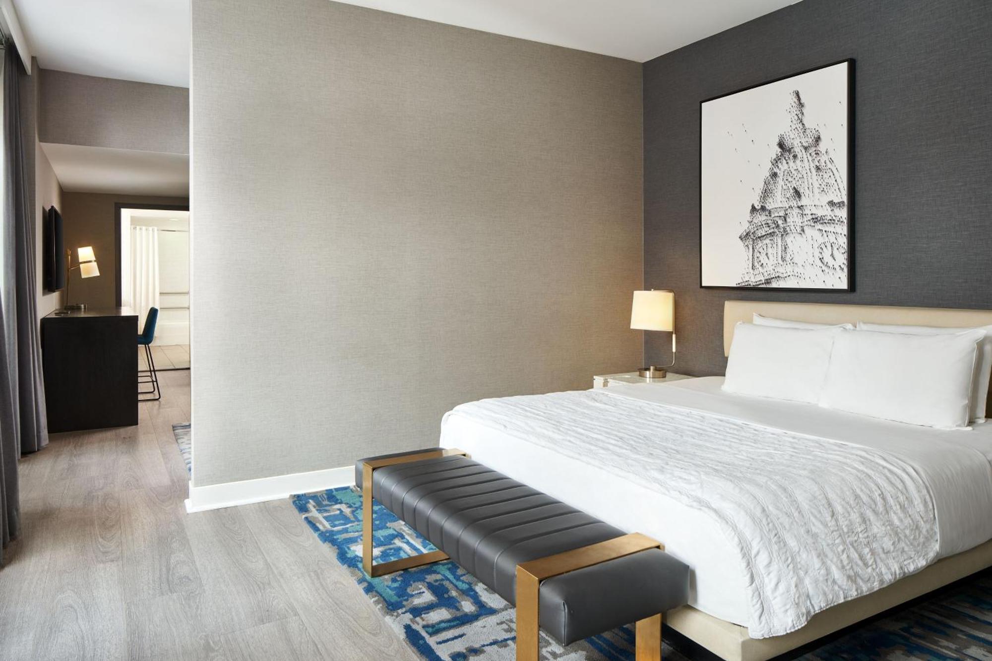Le Meridien 4*